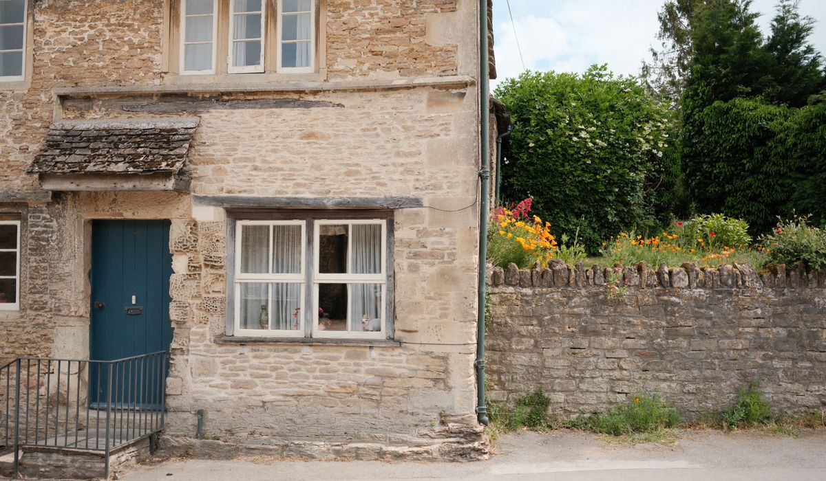 A Guide to Public Transport from a Rural B&B